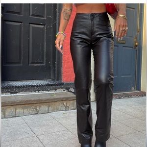 Liz Claiborne 100% Leather Black High Waisted Pants Size 10 Petite